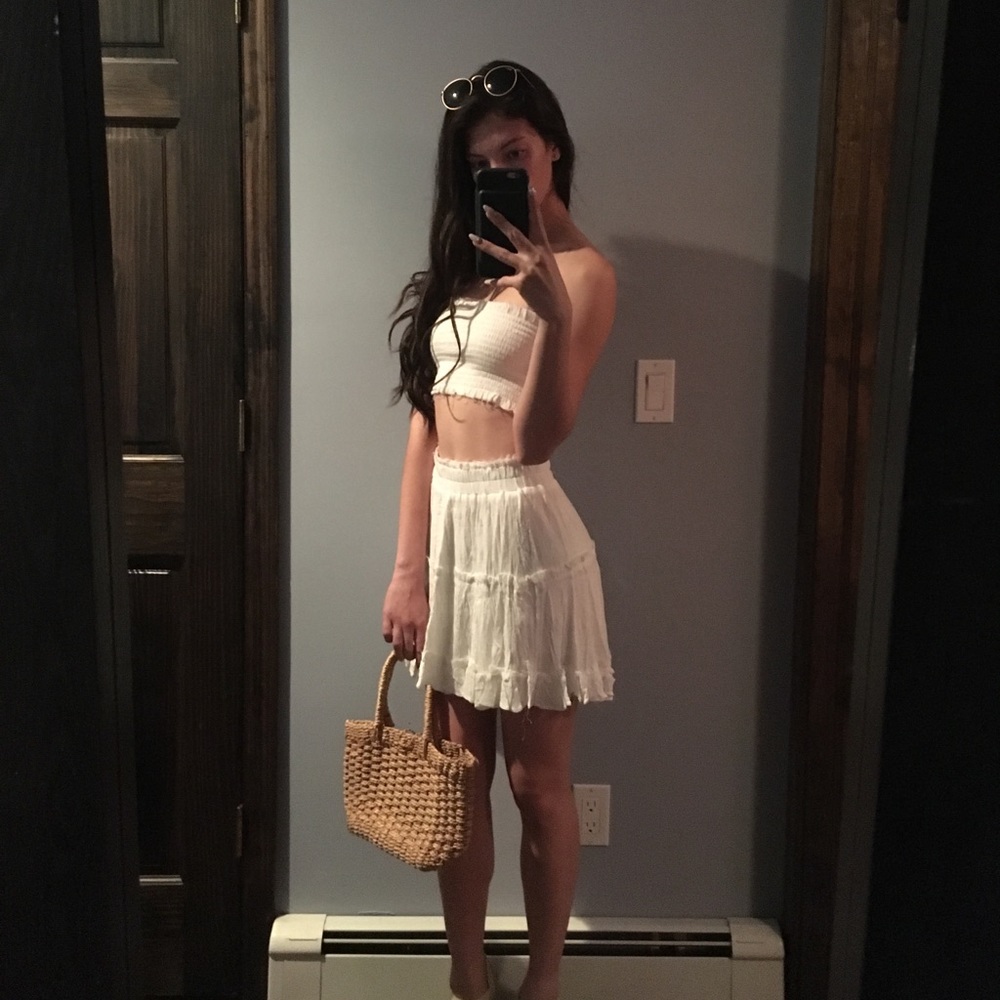 Showpo. 2 piece set (BEST OFFER IN 24hrs GETS IT)